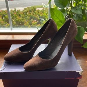 Ralph Lauren Purple label 4” suede heel